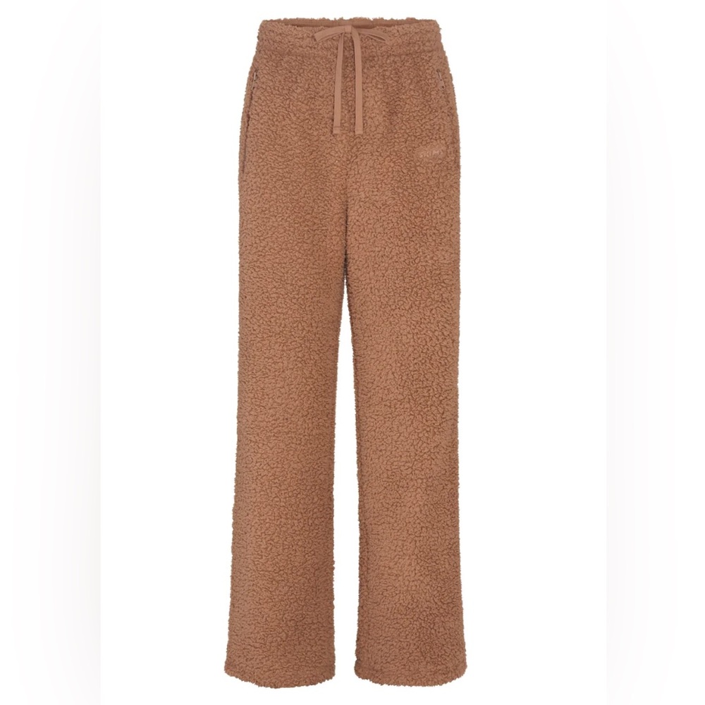 Skims teddy pants